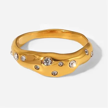 Youthway Кубичен цирконий от неръждаема стомана Изискан Златен цвят Геометрично пръстен на пръста Водоустойчив Бижута Bijoux Femme Подарък